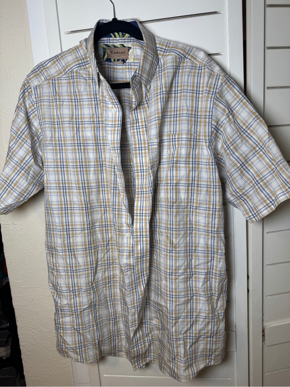 Ariat Short-Sleeve Plaid Button-Down Shirt in Cream, Blue and Tan